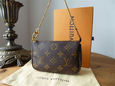 louis vuitton accessoires damen|louis vuitton shopping website.